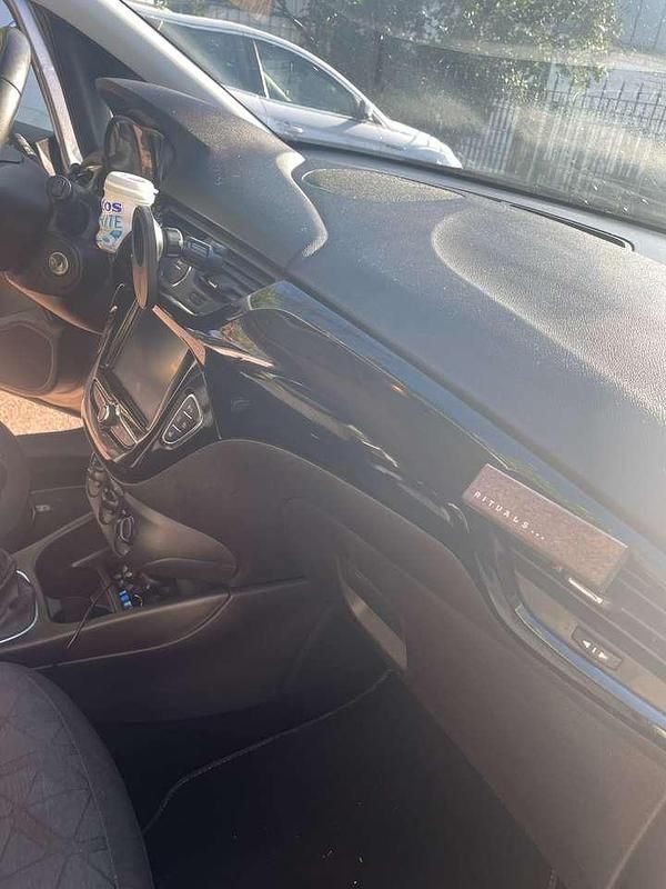 Gebraucht Opel Corsa 101 PS (74 kW) 2018 Grau Limousine