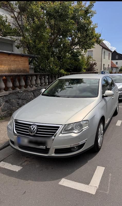Grau Gebraucht 2008 VW Passat Highline Limousine | 3.500 € (Fairer Preis) - Bild 1/4
