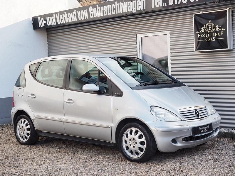 Gebraucht Mercedes A160 Elegance 102 PS (75 kW) 2002 Silber Kleinwagen