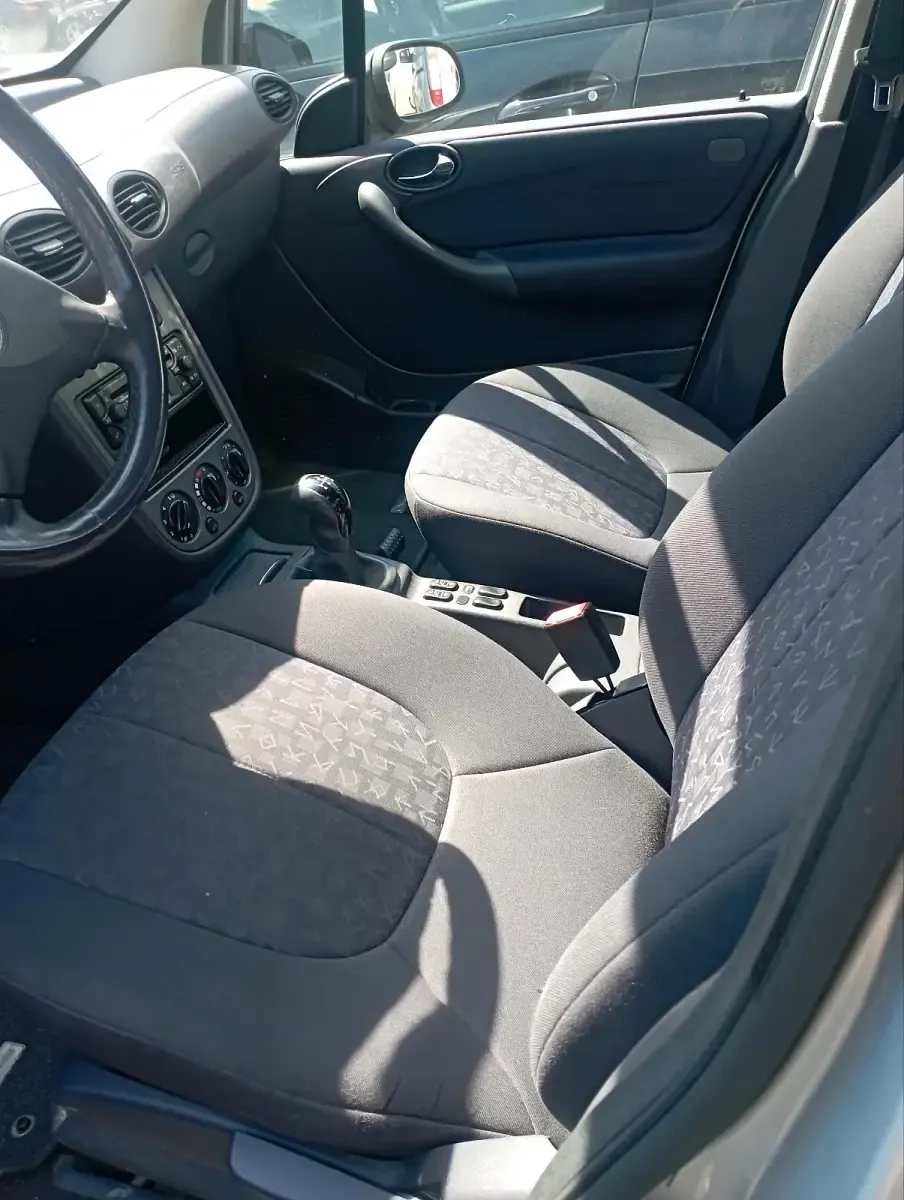 Gebraucht Mercedes A140 81 PS (59 kW) 2003 Silber Kleinwagen