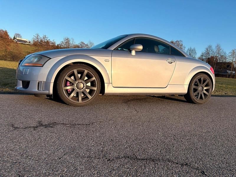 Gebraucht Audi TT 270 PS (198 kW) 2004 Silber Coupé