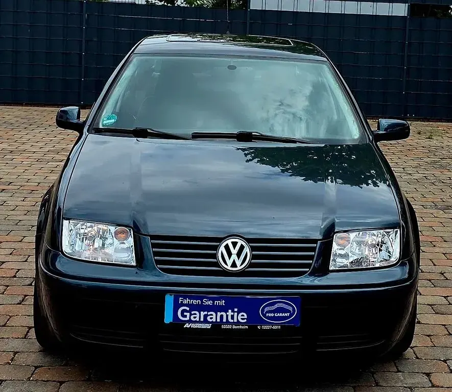 Gebraucht VW Bora Comfortline 101 PS (74 kW) 1999 Grau Limousine