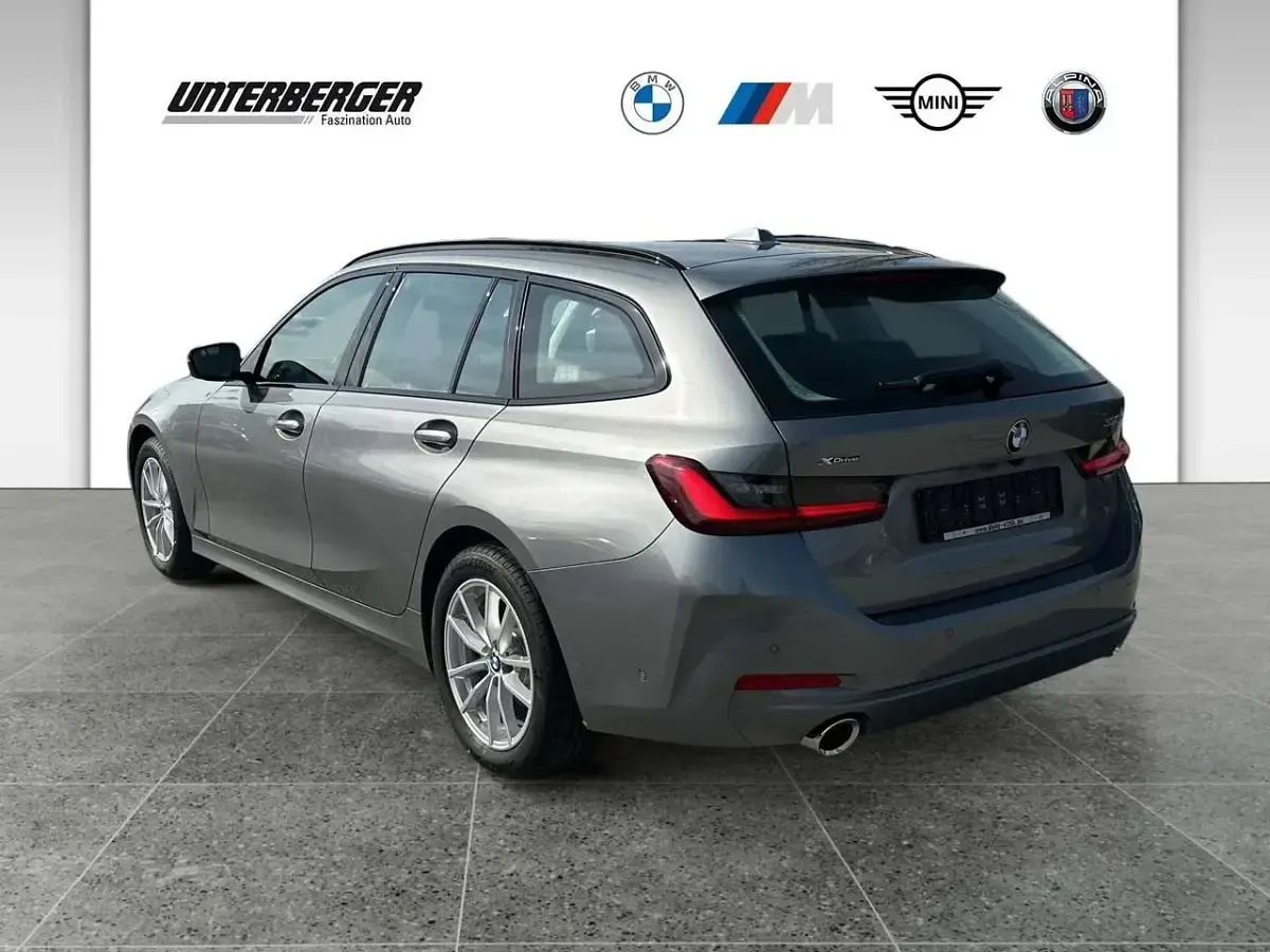 Neu BMW 320 Sport Line 190 PS (139 kW) 2025 Skyscraper grau metallic Kombi