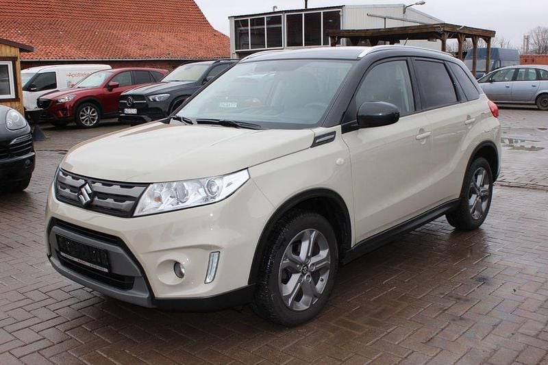Gebraucht Suzuki Vitara Comfort+ 120 PS (88 kW) 2015 Grau SUV