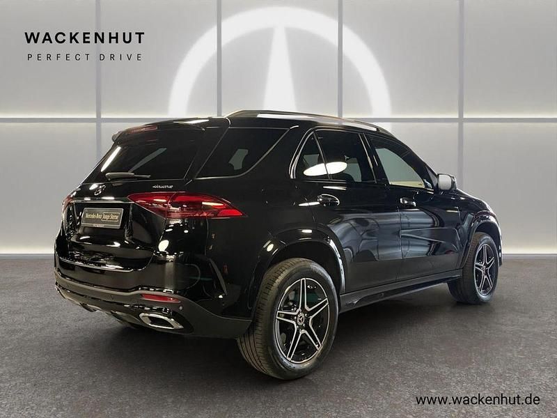 Gebraucht Mercedes GLE350 AMG 197 PS (144 kW) 2024 Schwarz SUV