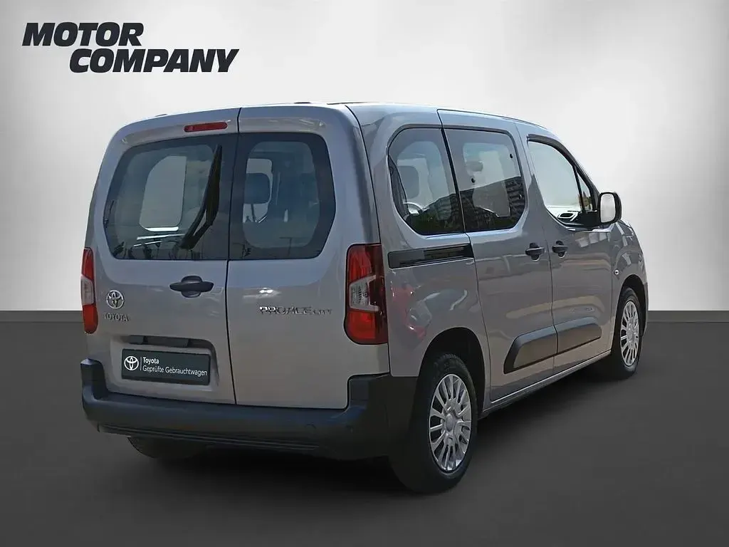 Gebraucht Toyota Proace Verso City 110 PS (80 kW) 2020 Silber Kombi