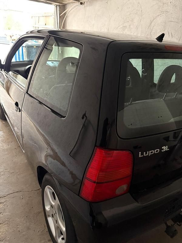 Gebraucht VW Lupo 60 PS (44 kW) 2001 Schwarz Kleinwagen