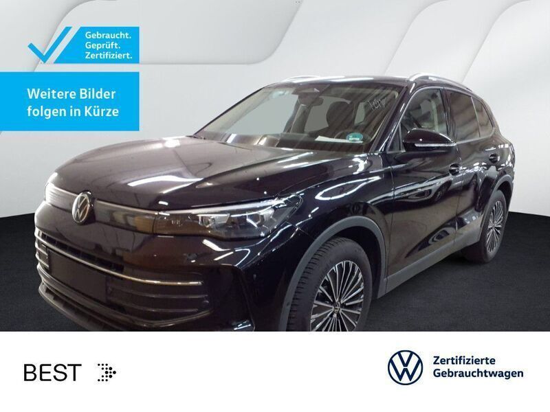 Deep black perleffekt Gebraucht 2024 VW Tiguan Life SUV | 36.849 € (Fairer Preis) - Bild 1/3