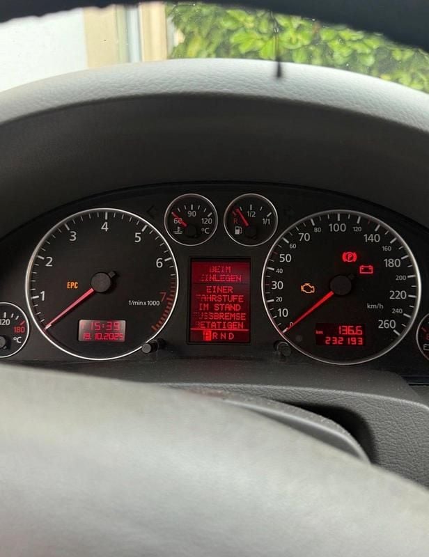 Gebraucht Audi A6 170 PS (125 kW) 2001 Schwarz Kombi