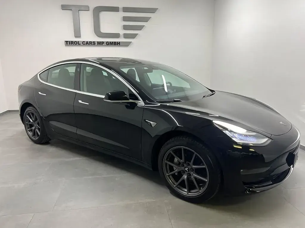 Gebraucht Tesla Model 3 350 kW (476 PS) 2019 Schwarz Limousine