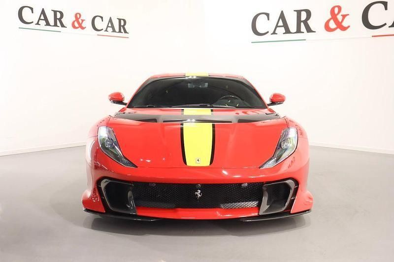 Gebraucht Ferrari 812 795 PS (584 kW) 2022