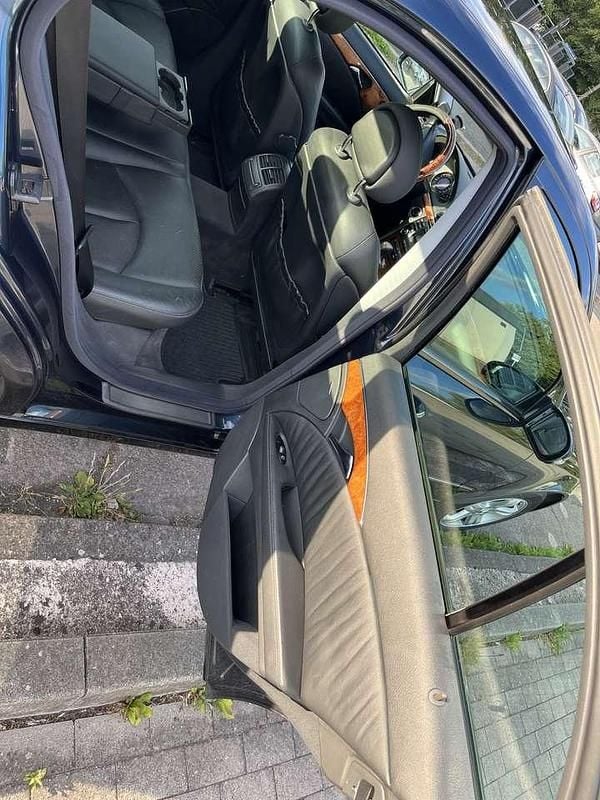 Gebraucht 2003 Mercedes E200 Limousine | 4.500 € (Guter Preis) - Bild 1/4