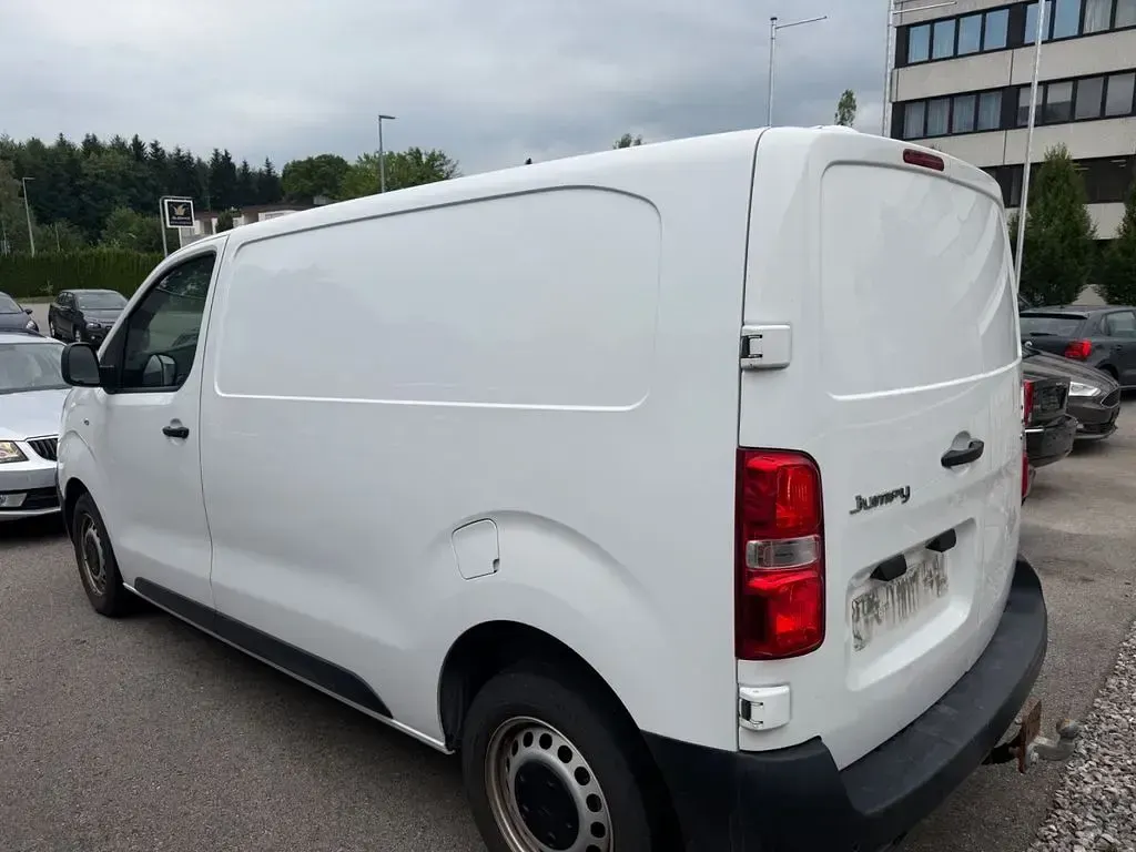 Gebraucht Citroën Jumpy 122 PS (89 kW) 2022 Schwarz Van / Kleinbus