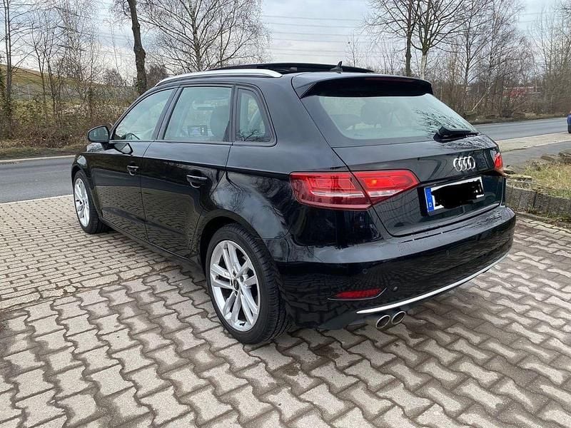Gebraucht Audi A3 Sport 150 PS (110 kW) 2020 Schwarz Limousine