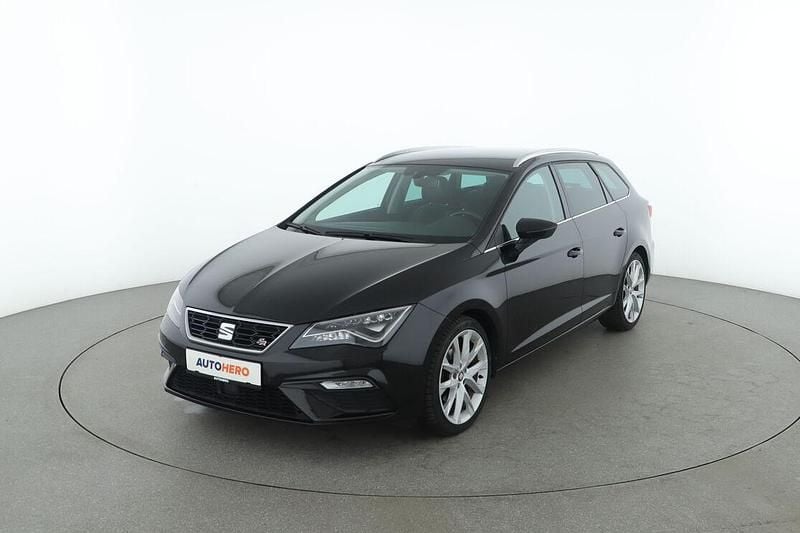 Schwarz Gebraucht 2020 Seat Leon FR Kombi | 16.890 € (Guter Preis) - Bild 1/3