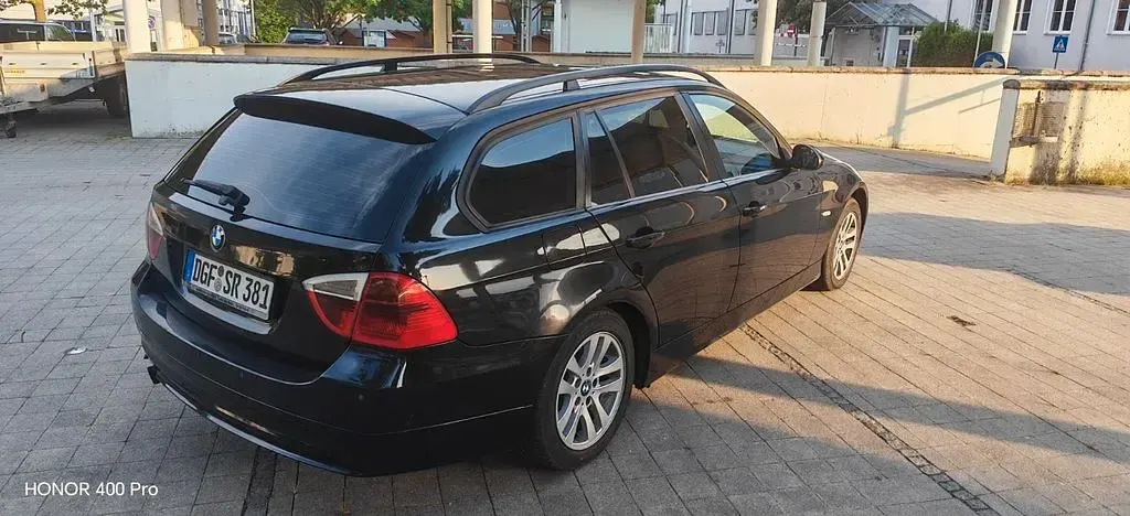 Gebraucht BMW 320 Sport Line 163 PS (119 kW) 2006 Schwarz Kombi