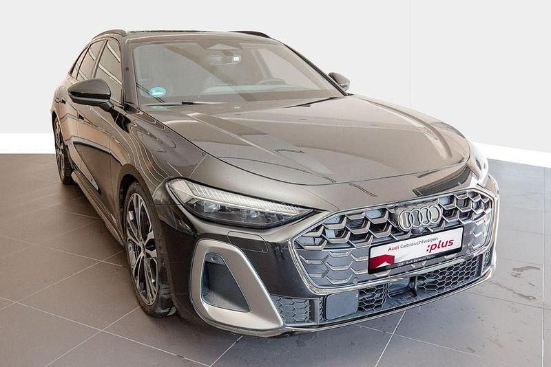 Gebraucht Audi A5 Sport 204 PS (150 kW) 2025 Schwarz Coupé