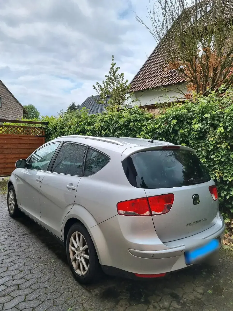 Gebraucht Seat Altea XL Copa 105 PS (77 kW) 2013 Silber Van / Kleinbus