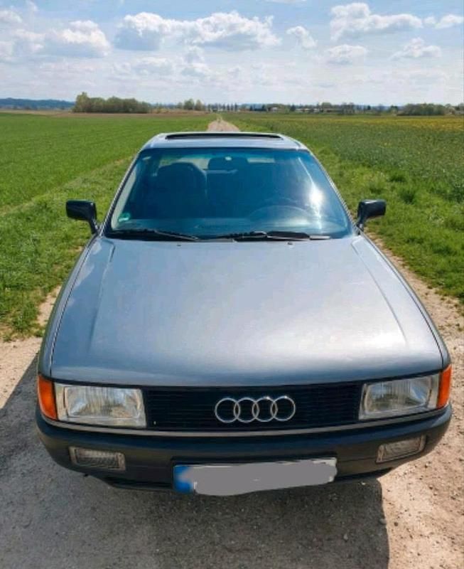 Second-hand Audi 80 90 CP (66 kW) 1990 Gri Berlinǎ