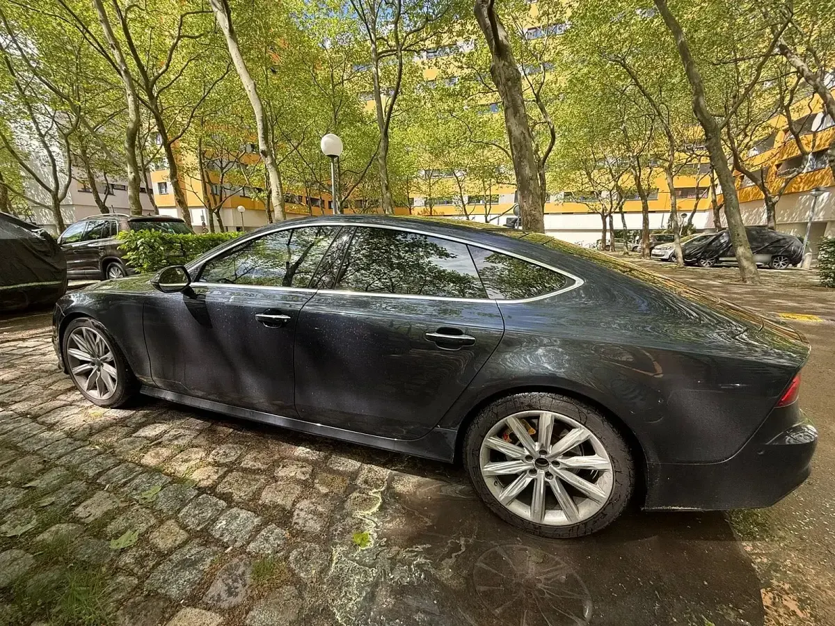 Gebraucht Audi A7 S-Line 320 PS (235 kW) 2015 Blau Kleinwagen