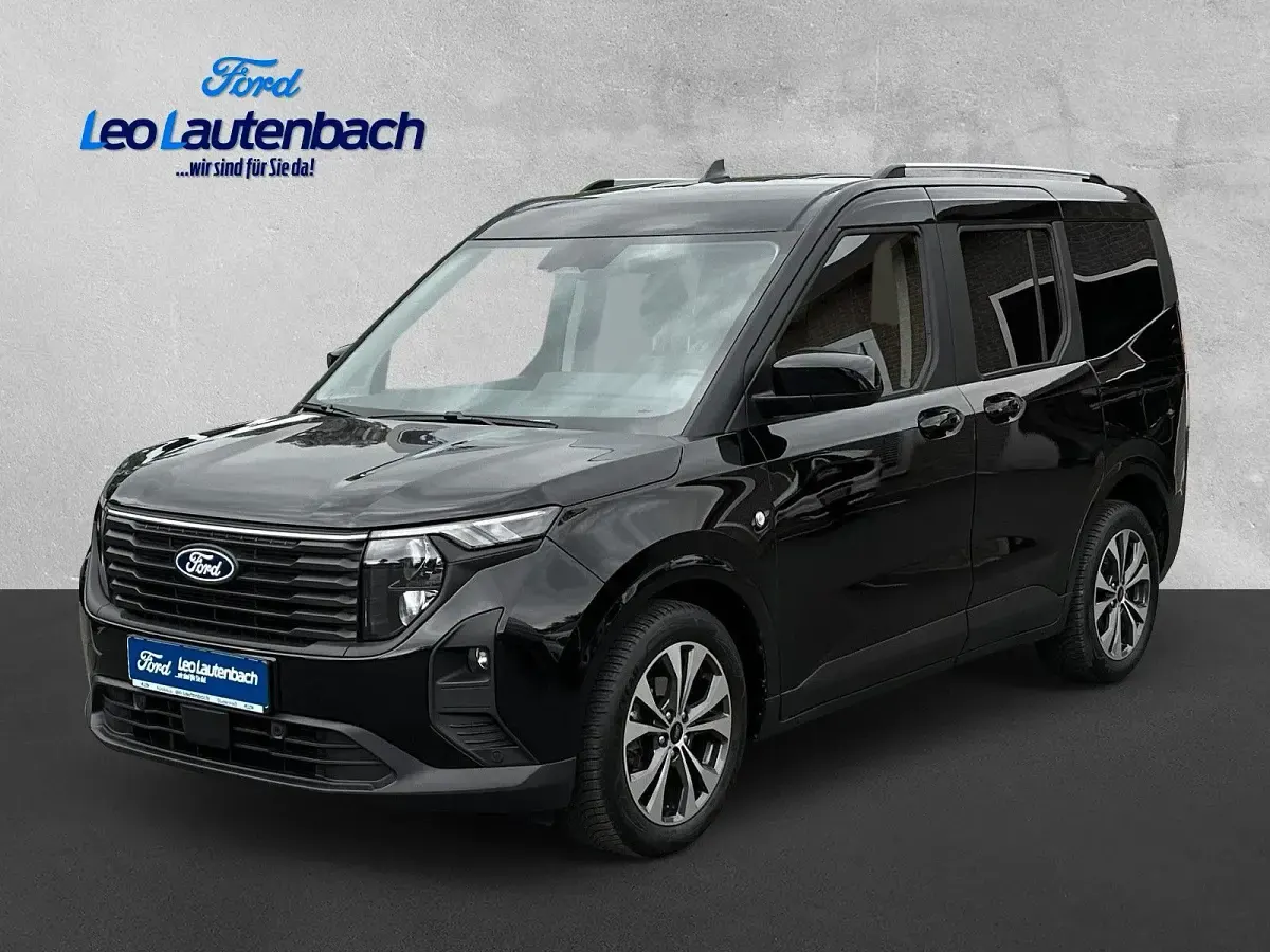 Gebraucht Ford Tourneo Courier Titanium 125 PS (91 kW) 2024 Van / Kleinbus