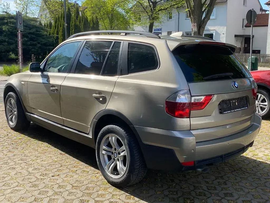 Gebraucht BMW X3 Sport Line 177 PS (130 kW) 2007 Platinbronze metallic SUV