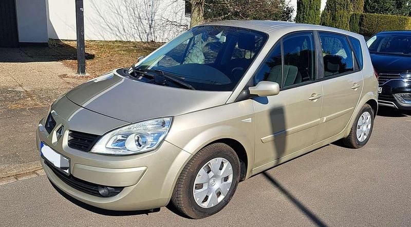 Gold Gebraucht 2008 Renault Scénic II Avantage Van / Kleinbus | 2.590 € (Fairer Preis) - Bild 1/4