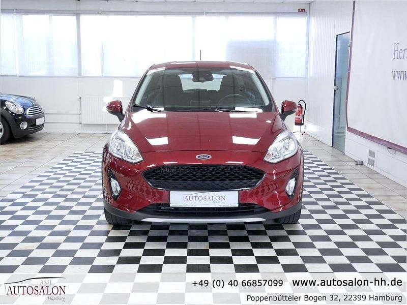 Używany Ford Fiesta Active 86 KM (63 kW) 2019 Czerwony Hatchback
