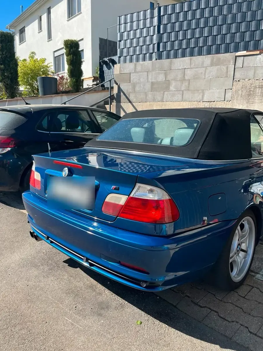 Gebraucht BMW 323 Cabriolet 170 PS (125 kW) 2000 Blau Cabrio
