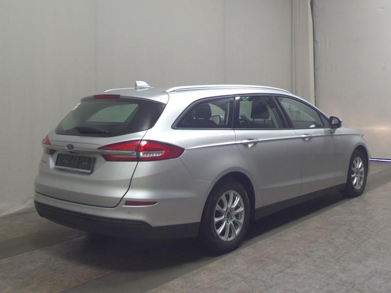 Gebraucht Ford Mondeo Trend 150 PS (110 kW) 2020 Silber Kombi