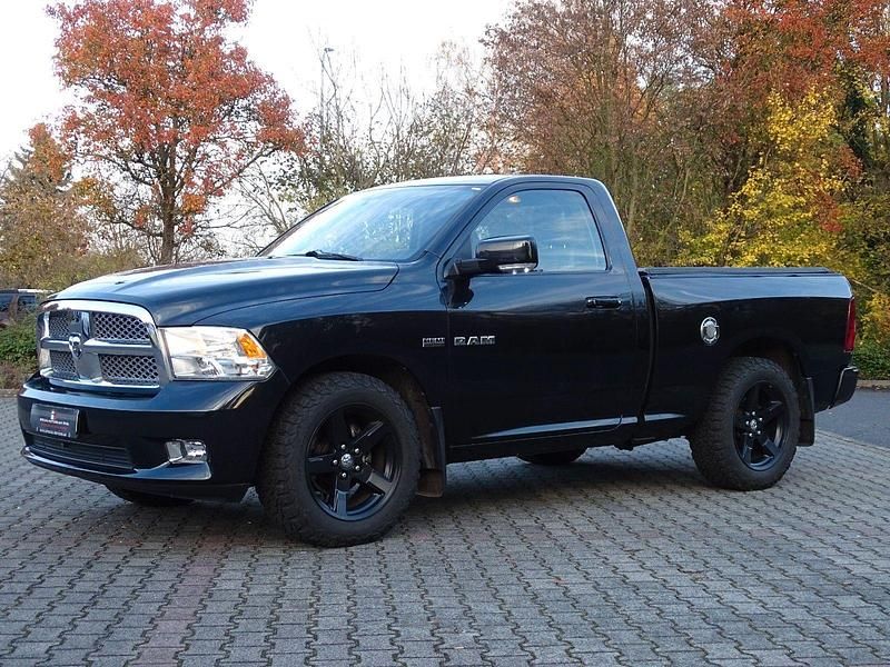 Schwarz Gebraucht 2009 Dodge Ram Abholung | 21.800 € (Fairer Preis) - Bild 1/4