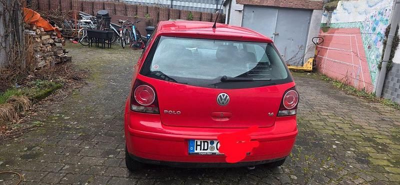 Gebraucht VW Polo Basis 75 PS (55 kW) 2005 Beige Kleinwagen