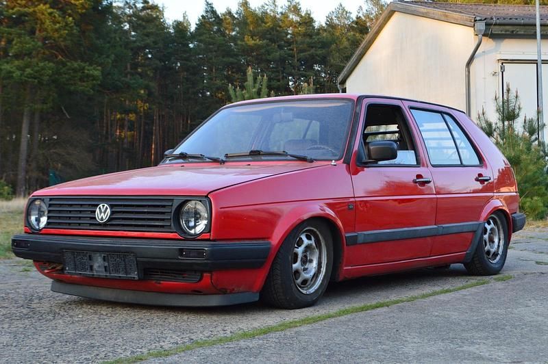 Rot Gebraucht 1991 VW Golf II Kleinwagen | 1.500 € - Bild 1/4