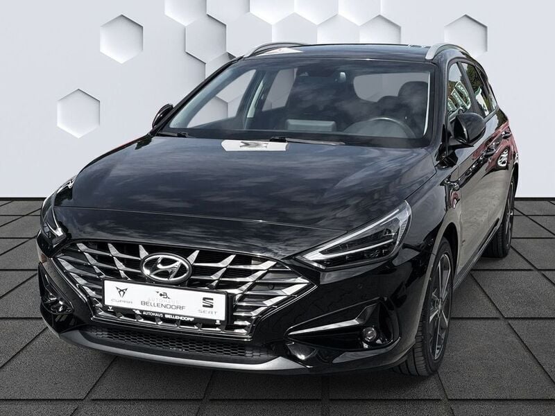 Schwarz Gebraucht 2021 Hyundai i30 Kombi | 18.940 € (Fairer Preis) - Bild 1/4