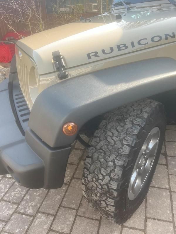 Gebraucht Jeep Wrangler Rubicon 200 PS (147 kW) 2018 Beige SUV