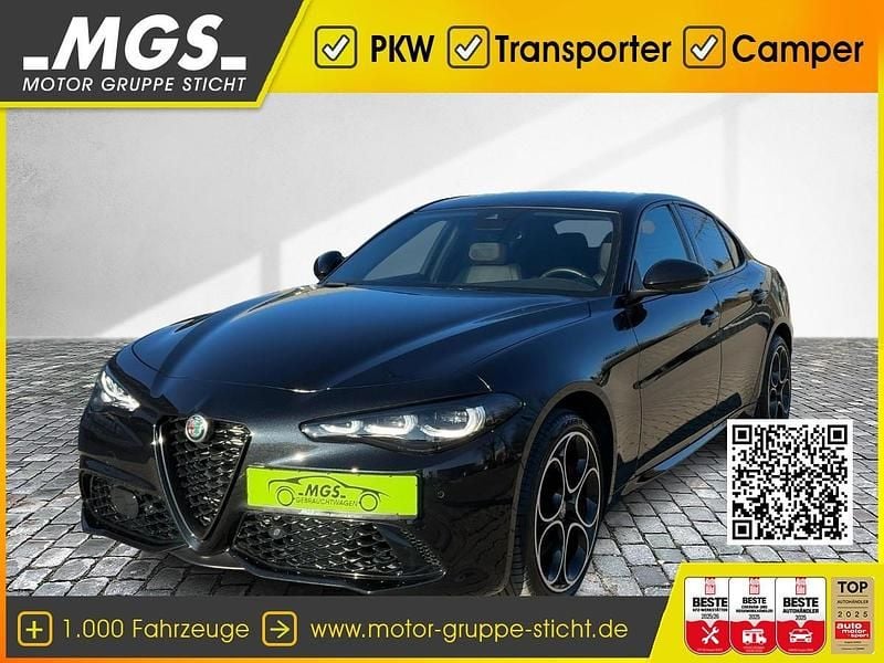 Nero vulcano Gebraucht 2023 Alfa Romeo Giulia Competizione Limousine | 39.470 € (Fairer Preis) - Bild 1/4