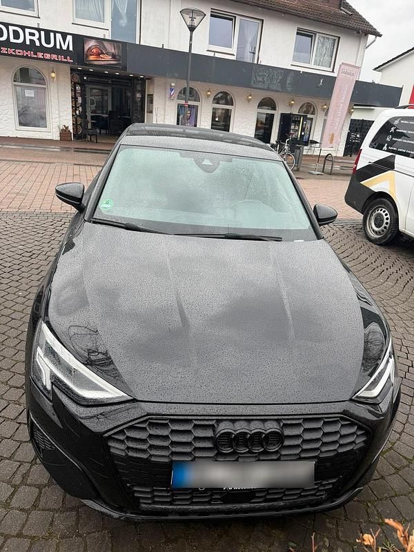 Gebraucht Audi A3 150 PS (110 kW) 2022 Schwarz Limousine