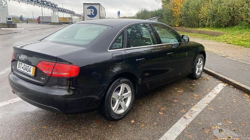Gebraucht Audi A4 120 PS (88 kW) 2008 Schwarz Limousine