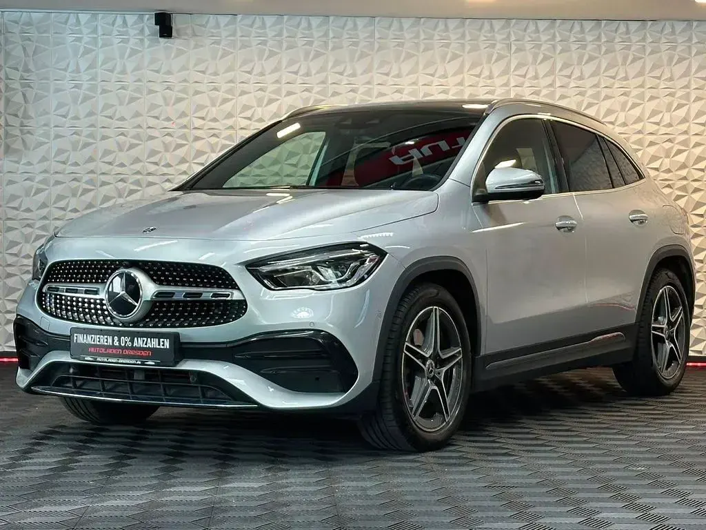 Gebraucht Mercedes GLA250 AMG 224 PS (164 kW) 2020 Iridiumsilber  metalliclack SUV