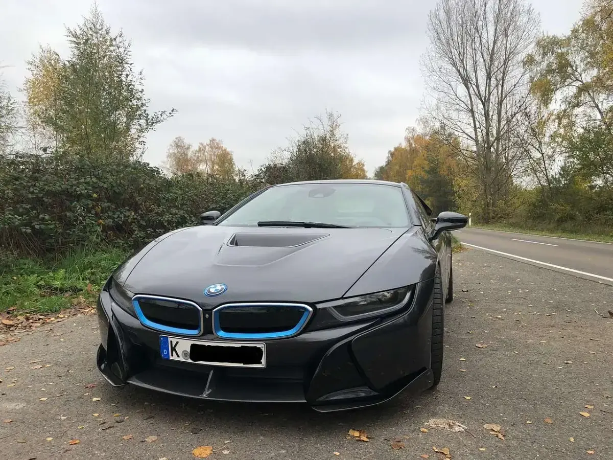 Gebraucht BMW i8 Pure Impulse 362 PS (266 kW) 2014 Grau Coupé