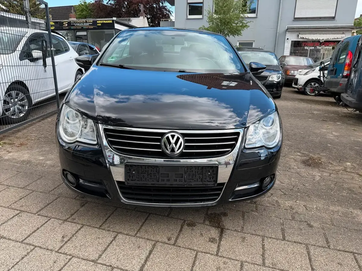 Gebraucht VW Eos 122 PS (89 kW) 2010 Schwarz Cabrio