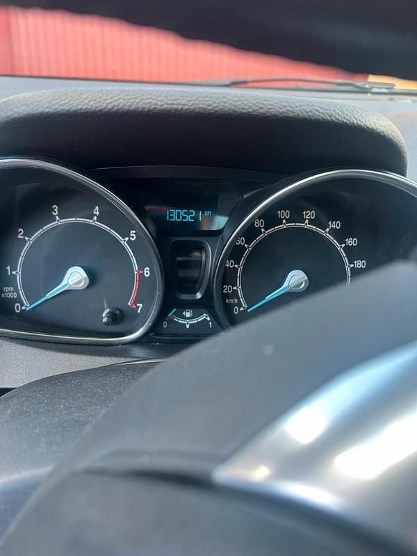 Gebraucht Ford B-MAX 100 PS (73 kW) 2012 Braun Van / Kleinbus