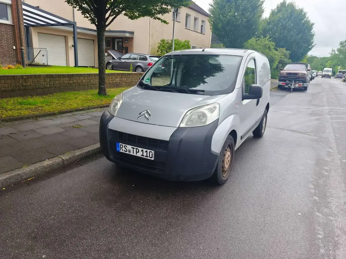Gebraucht Citroën Nemo 75 PS (55 kW) 2011 Lackierung grau garbato Van / Kleinbus