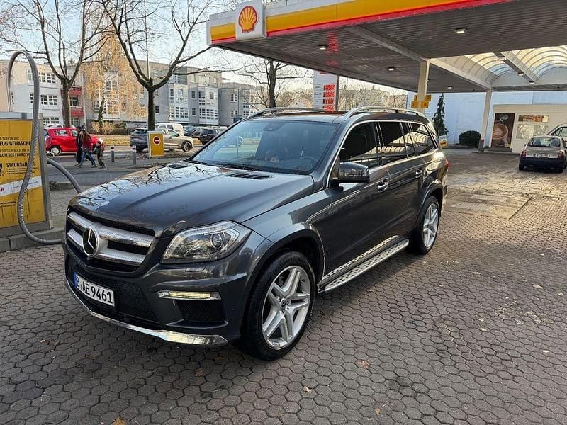 Gebraucht Mercedes GL400 333 PS (244 kW) 2015 Grau SUV