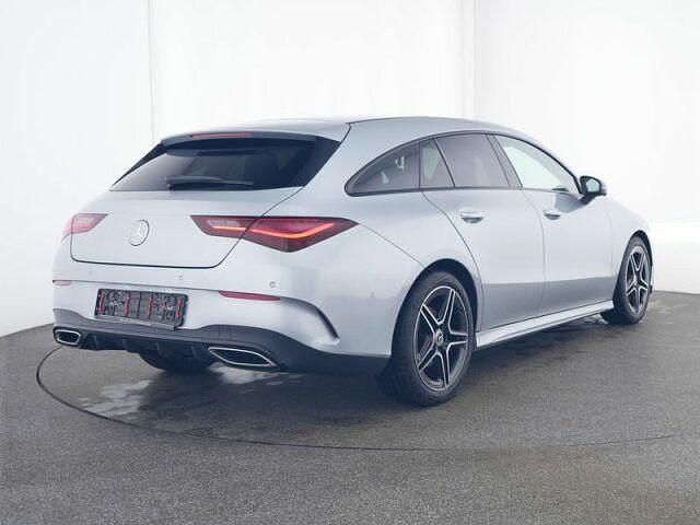Gebraucht 2024 Mercedes CLA200 Shooting Brake AMG line Kombi | 40.960 € - Bild 1/4