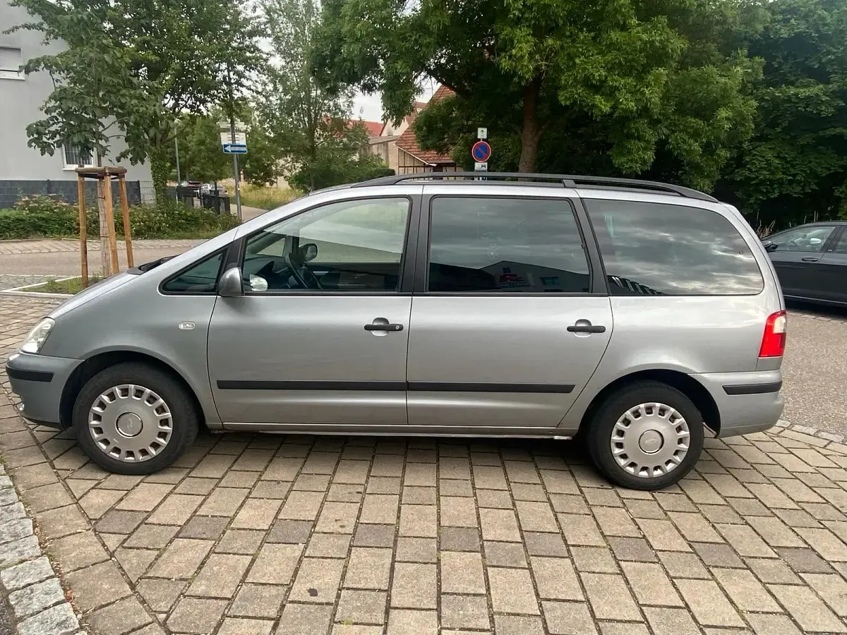 Gebraucht Ford Galaxy 131 PS (96 kW) 2005 Grau Van / Kleinbus