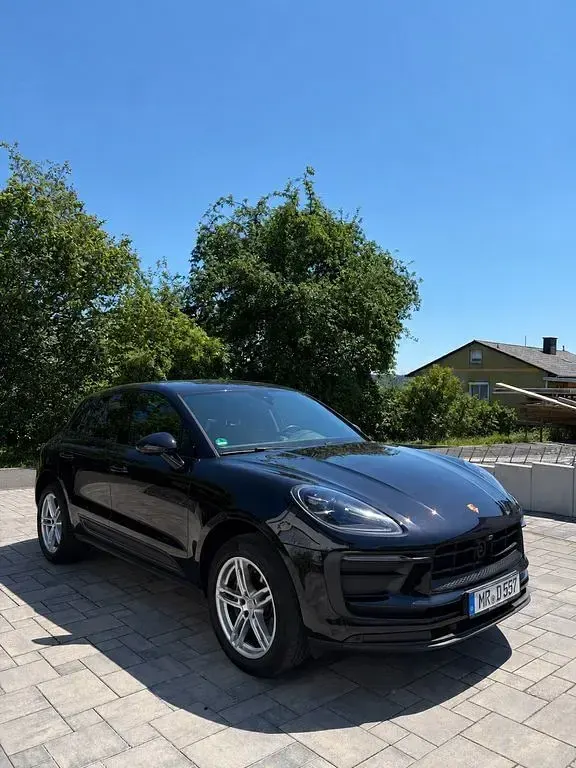 Gebraucht Porsche Macan 265 PS (194 kW) 2023 Schwarz SUV