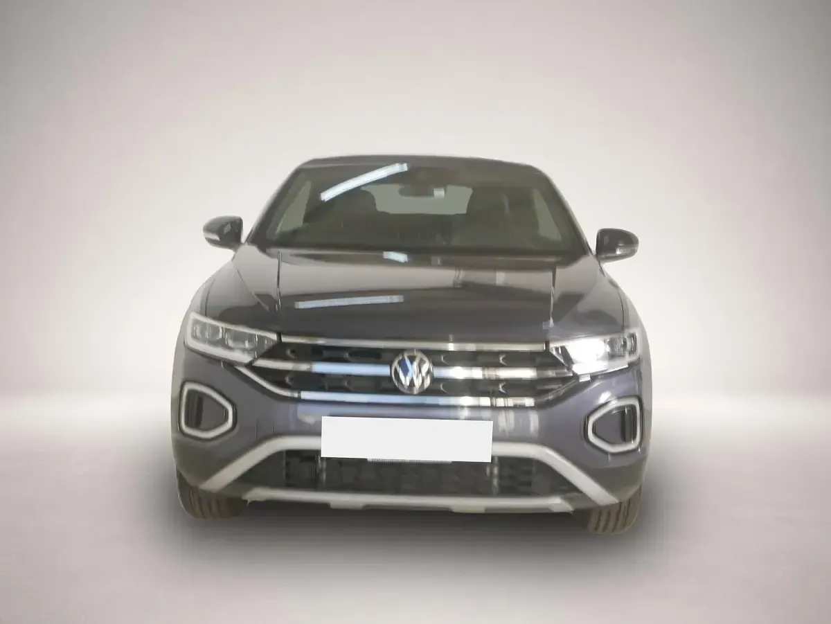 Gebraucht VW T-Roc Cabriolet Goal 150 PS (110 kW) 2025 Manufacturer Cabrio