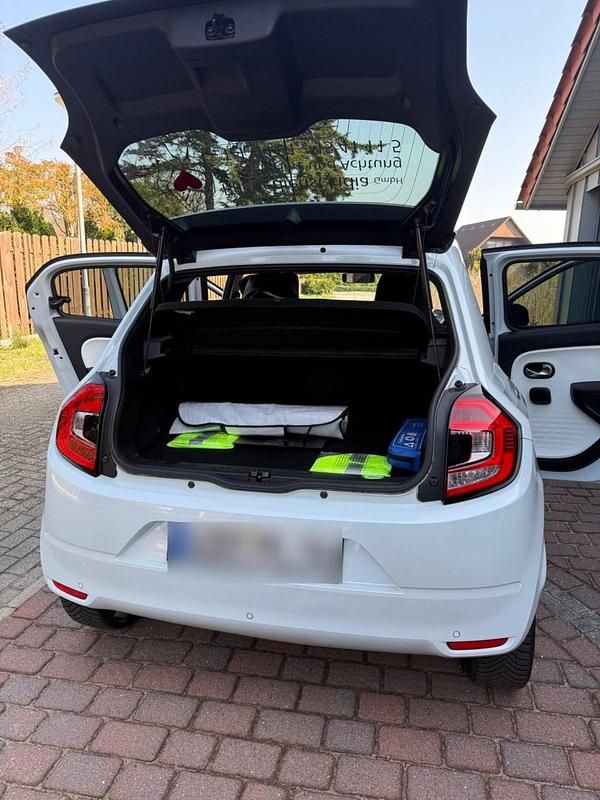 Gebraucht Renault Twingo 73 PS (53 kW) 2020 Weiß Kleinwagen