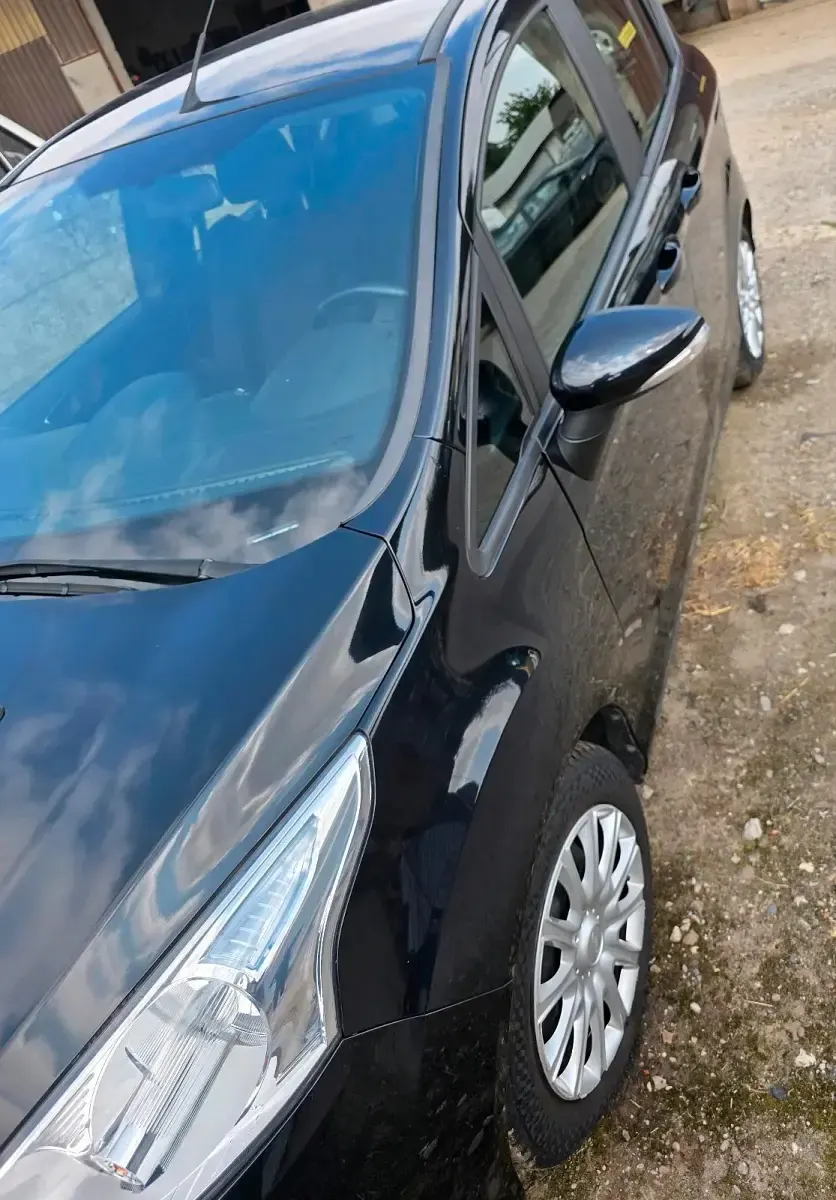 Gebraucht Ford B-MAX 101 PS (74 kW) 2015 Schwarz Van / Kleinbus